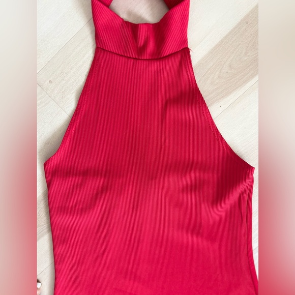 RED Ribbed High Neck Split Detail Bodycon Dress - Picture 10 of 10